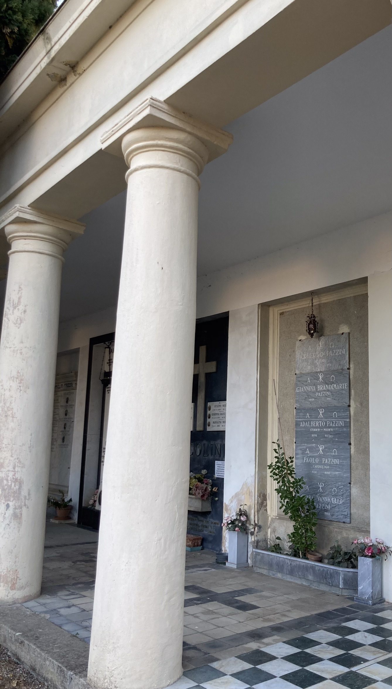 Adalberto Pazzini's tomb, Verucchio, by Michela Cesarini (1).jpeg